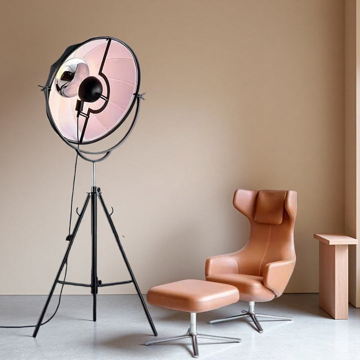 Moderne verstellbare Stehlampe