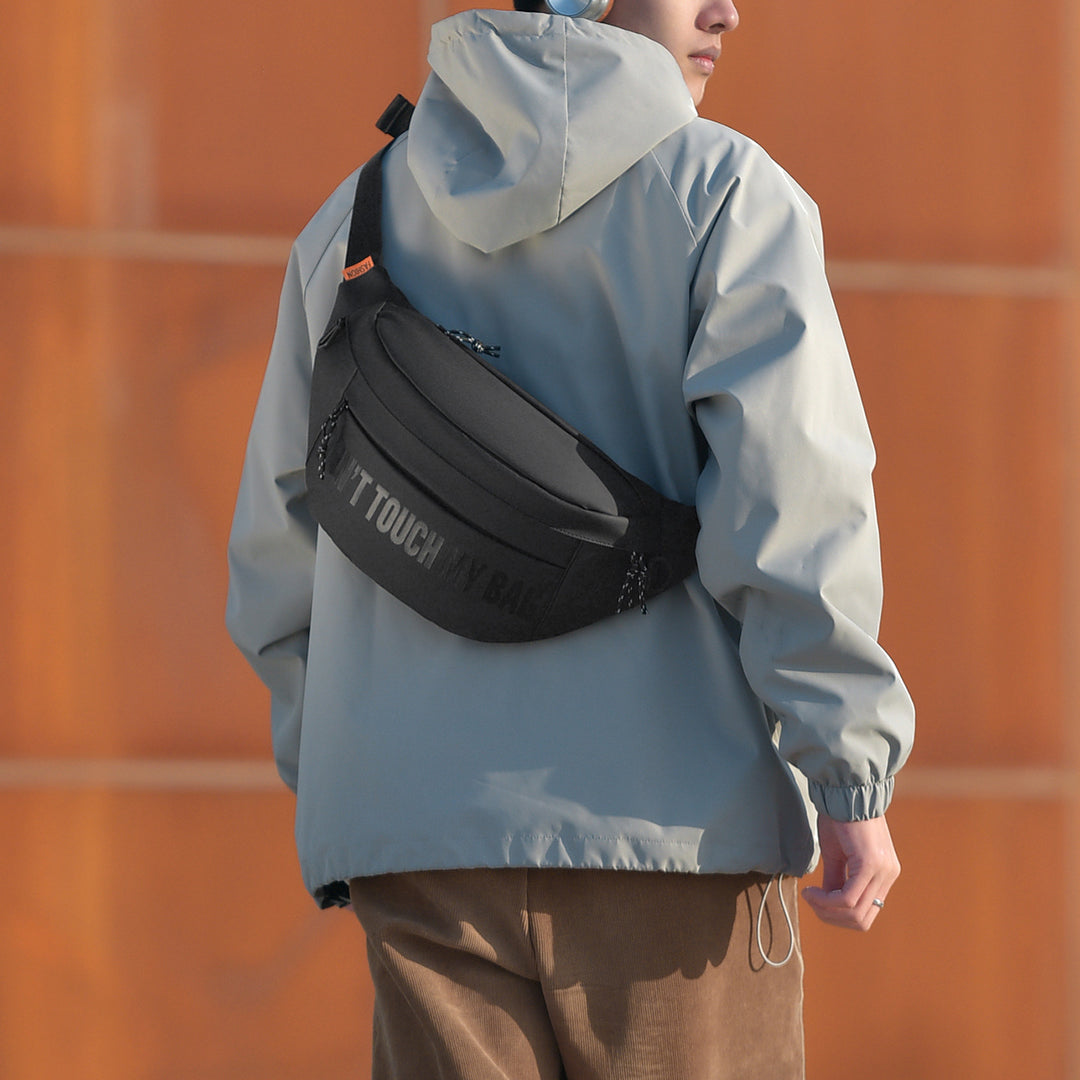 Bauchtasche mit Geräumigem Hauptfach und Stylischem Design Karnz