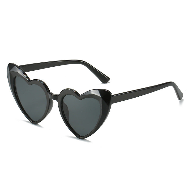 Damen Herzförmige Sonnenbrille im innovativen Design Karnz