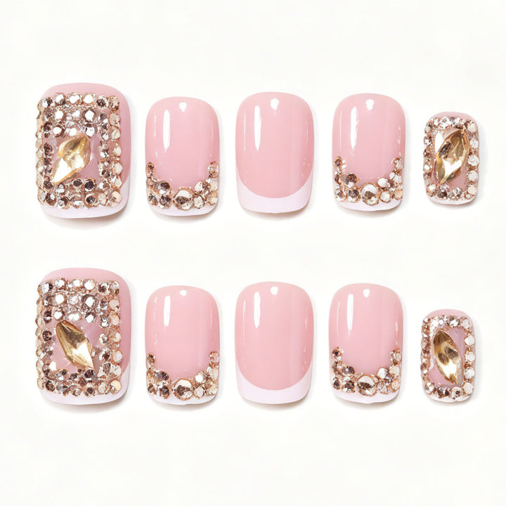 Elegante dekorative Press-On Nagelkunst Karnz