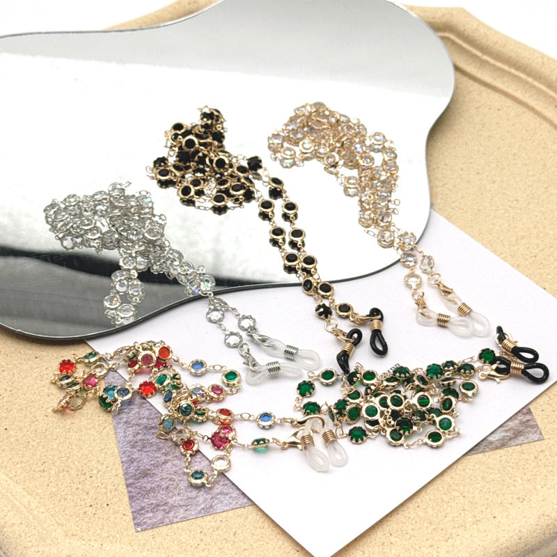 Crystal Chain Brillenhalter Karnz