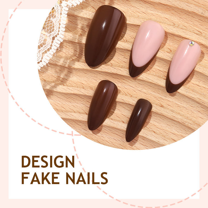 Kunstnagelset mit glamourösen Hochglanz-Designs Karnz