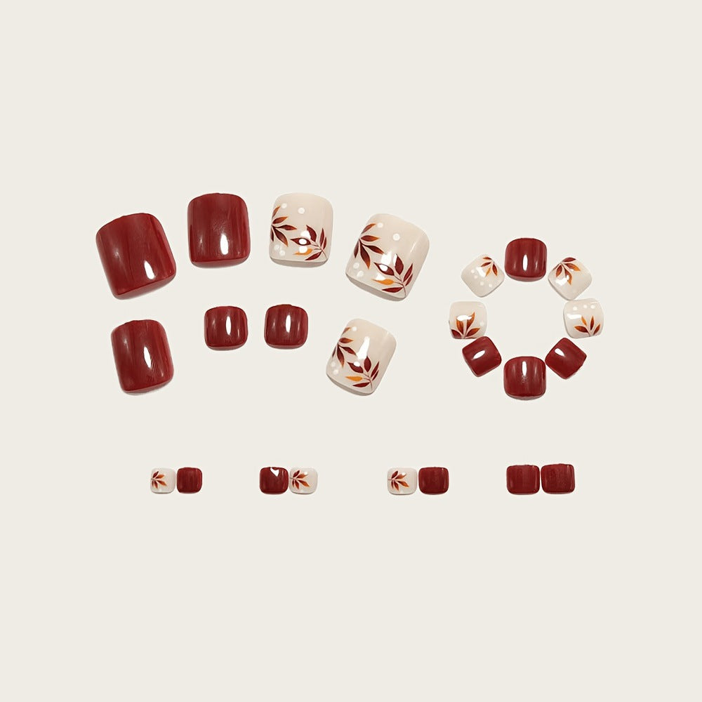 Kunstnägel mit eleganten Herbstmotiven Karnz