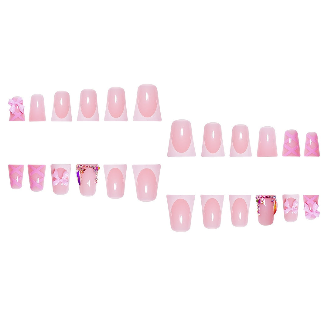 Dekoratives Press-On Nagelkunst Set Karnz