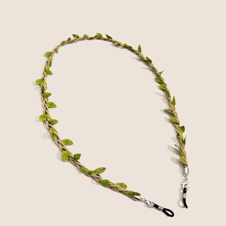 Natur-inspirierte Brillen-Kette Karnz