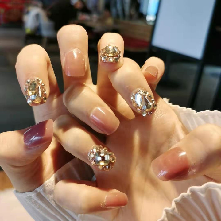 Nail Art Karnz