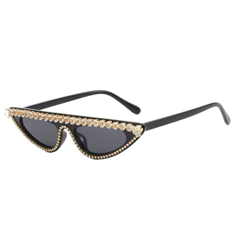 Damen Designer-Sonnenbrille im stilvollen Cat-Eye-Design mit glitzerndem Rahmen Karnz