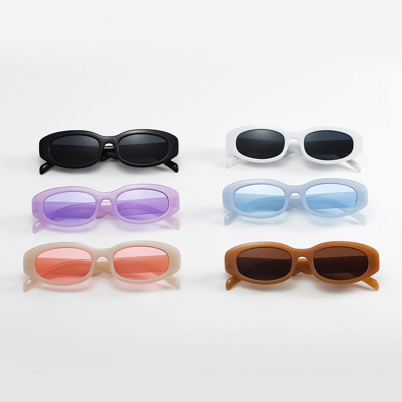 Damen modische Sonnenbrille im minimalistischen Ovaldesign Karnz