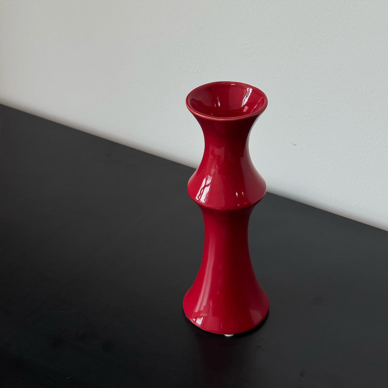Moderner Skulptierter Keramikvase