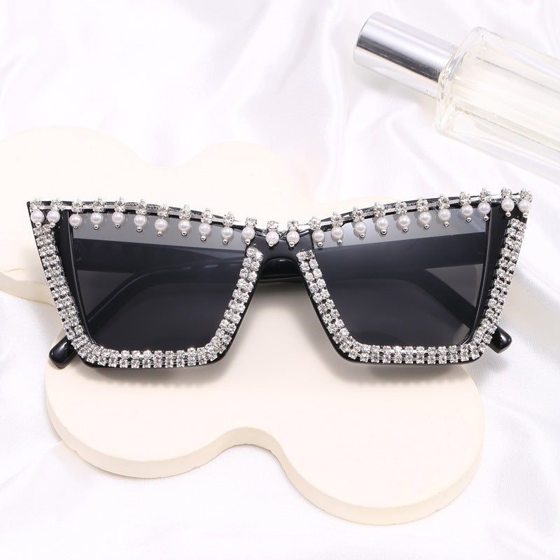 Damen Glamouröse Designer-Sonnenbrille mit funkelndem Rahmen Karnz