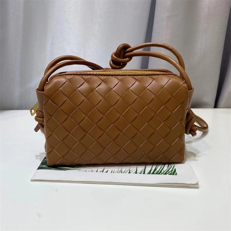 Elegante Geflochtene Umhängetasche Karnz
