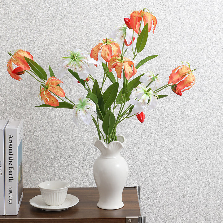 Künstlicher Orchideenstrauß mit lebendigen Blüten und feinen Details Karnz