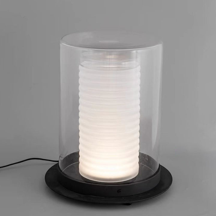 Zeitgenössische Tischlampe mit strukturiertem Glas-Schirm