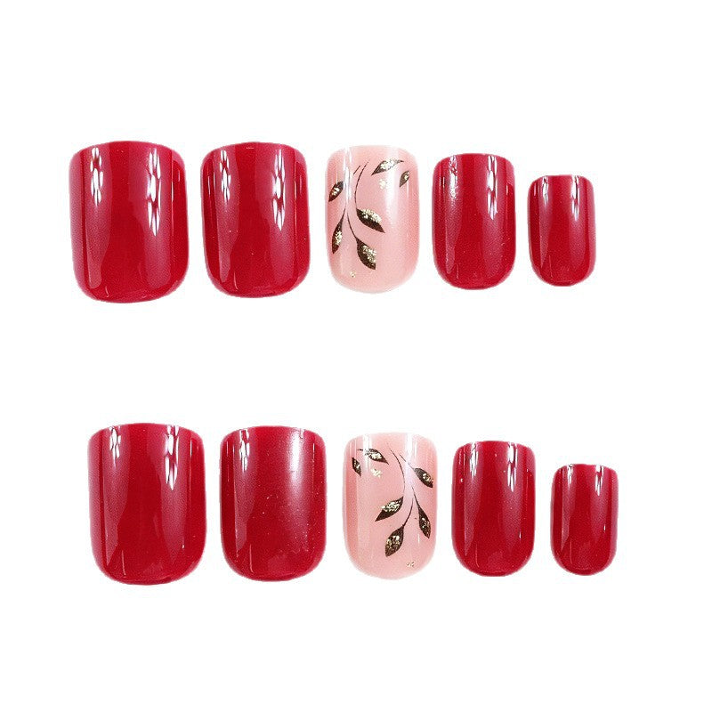 Elegante dekorative Nagelkunst Karnz