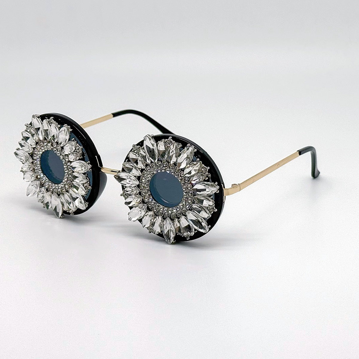 Damen Glamouröse Sonnenbrille mit floralem Kristallrahmen Karnz