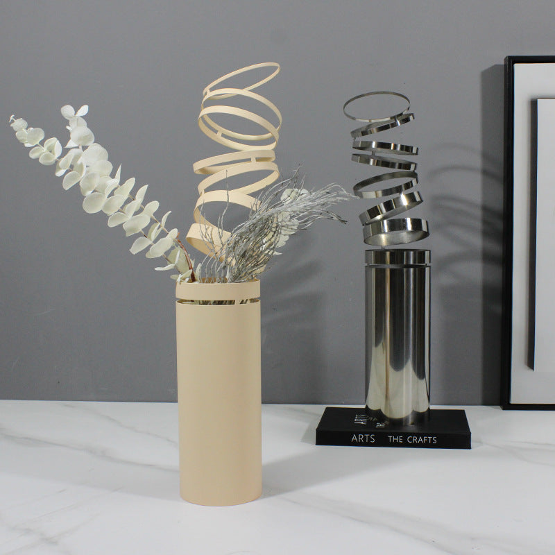Abstrakte dekorative Spiral Skulptur