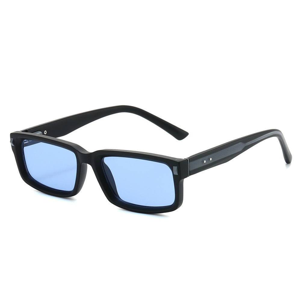 Damen Sonnenbrille im modernen Design Karnz