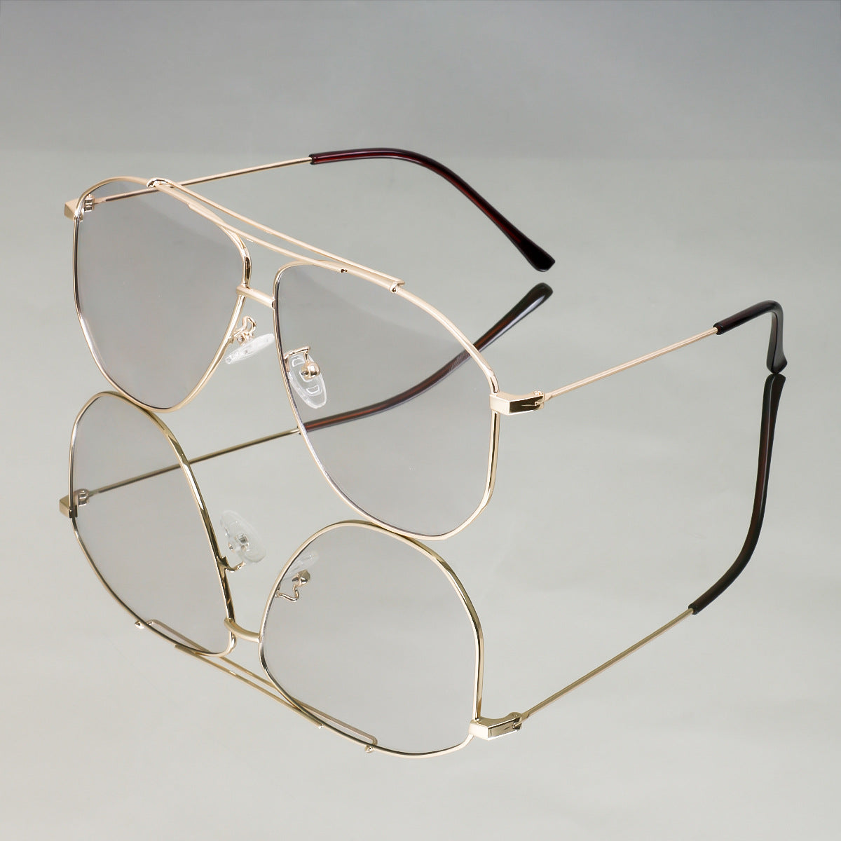 Damen Oversize Sonnenbrille mit modernem Design und hochgradigem UV-Schutz Karnz