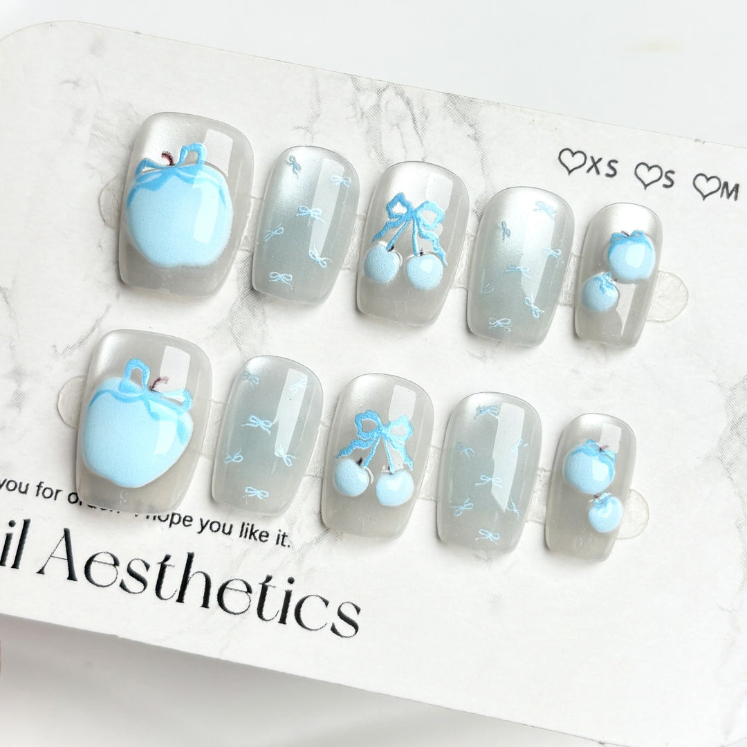 Künstlerisches saisonales Nagelkunst-Set zum Aufkleben