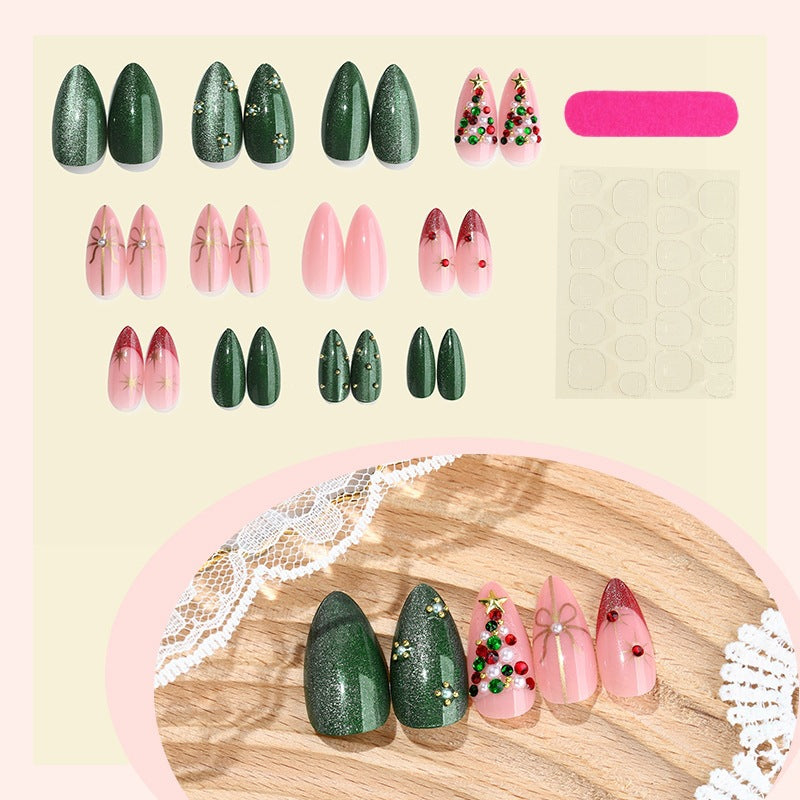 Künstliche Nagelspitzen mit Ombre-Design Karnz