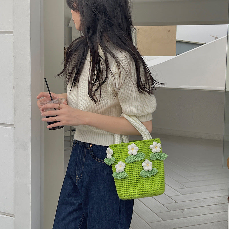 Damen Gehäkelte Handtasche mit Blumenakzenten Karnz