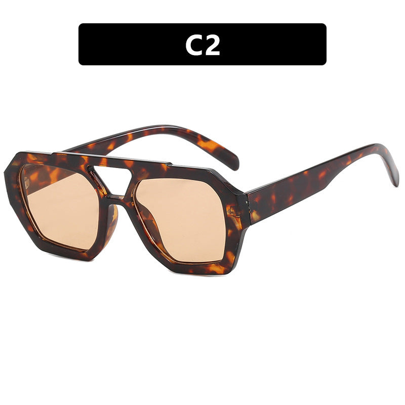 Damen geometrische Sonnenbrille aus robustem Kunststoff mit polarisierten Gläsern Karnz