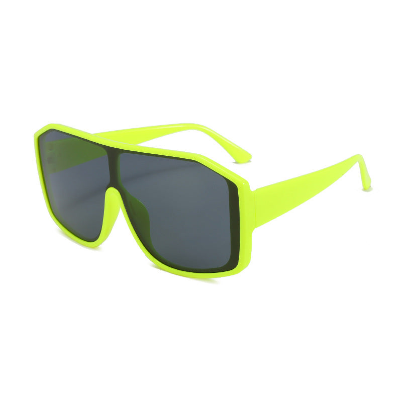 Damen Modische Oversized-Sonnenbrille im futuristischen Design Karnz