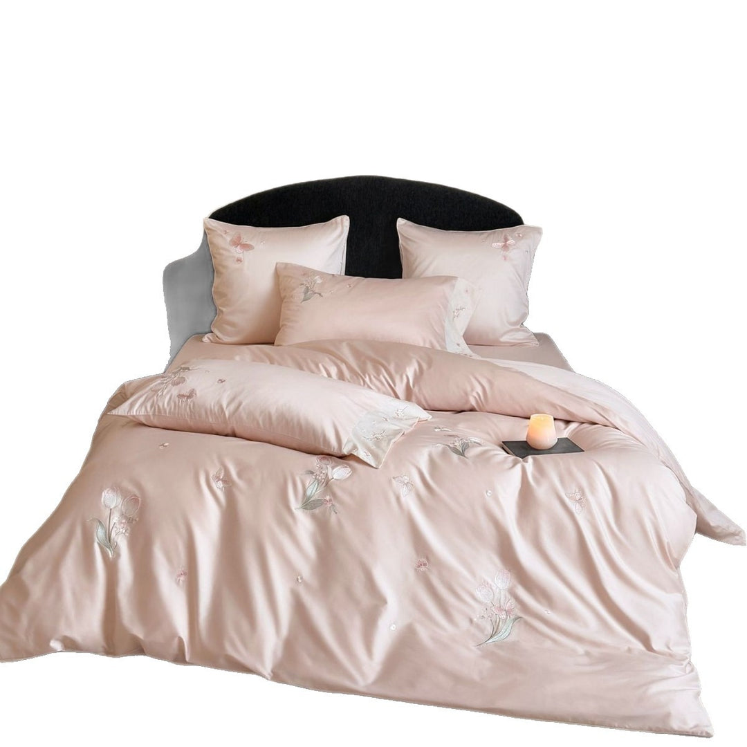 Luxe Satin-Effekt Gestickte Rosenknospen Bettbezug Ensemble mit Verstecktem Reißverschluss und Tiefen-Ecken-Bindungen