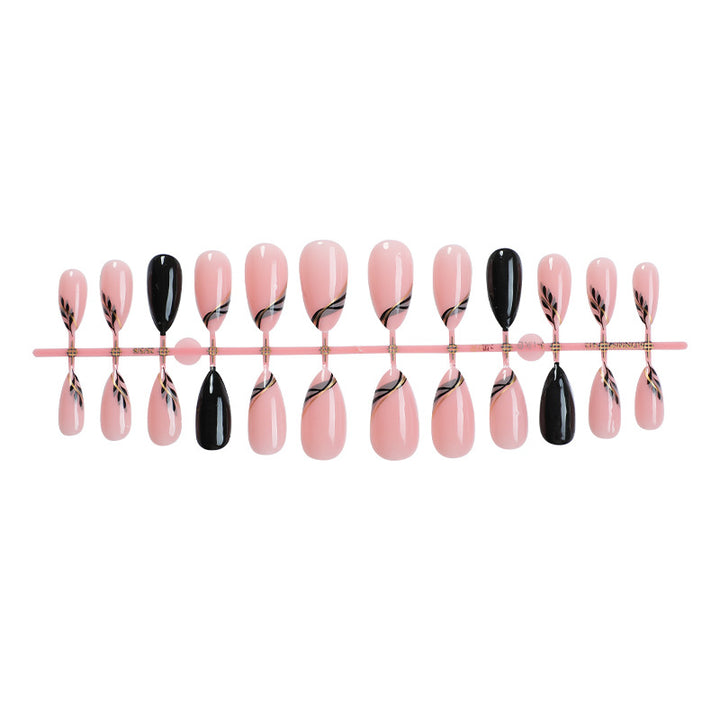 Elegantes Press-On-Nail-Art-Set mit künstlerischen Designs Karnz