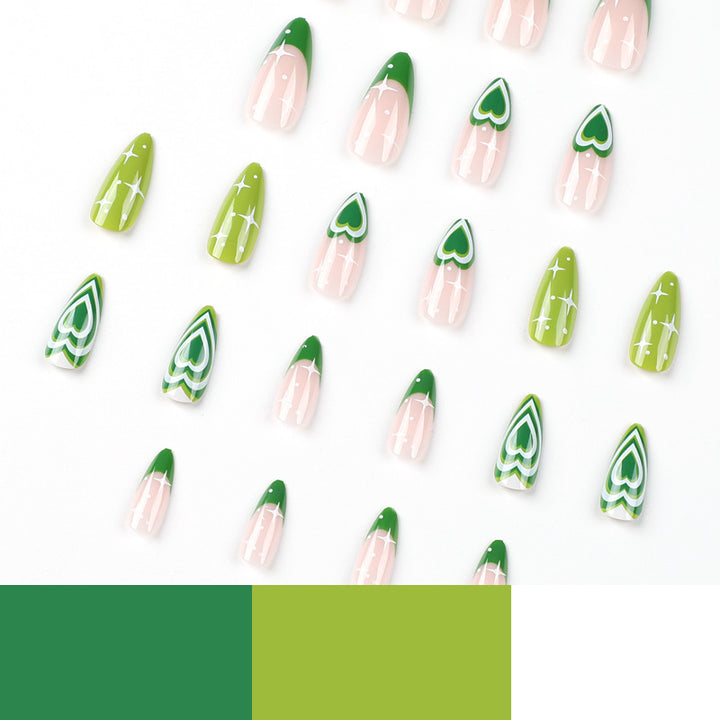 Trendige Nagelkunst im modernen Einhorn-Design Karnz