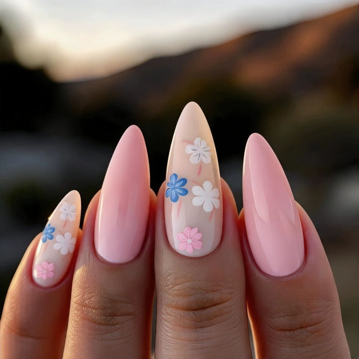 Florale Akzent Stiletto Nagelkunst Erweiterungen Karnz