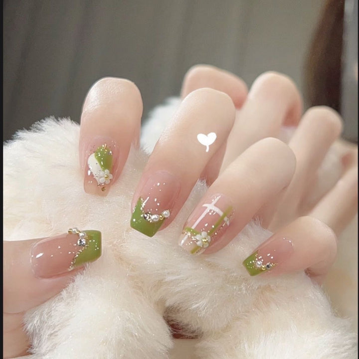 Kreatives Nageldesign-Set Karnz