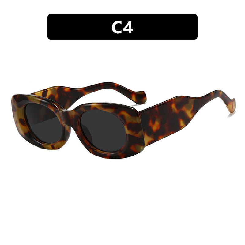Damen trendige Sonnenbrille im auffälligen Retro-Design Karnz