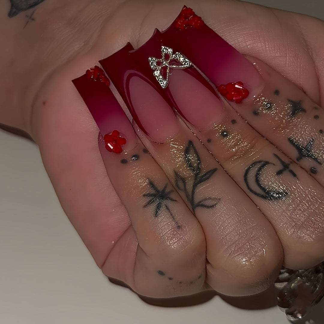Dekorativer Press-On Nagelset Karnz