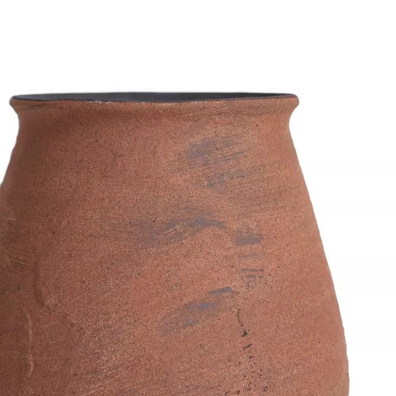 Dekorative Terrakotta-Vase