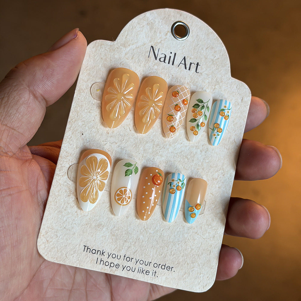 Künstlerisches Press-On-Nagelset Karnz