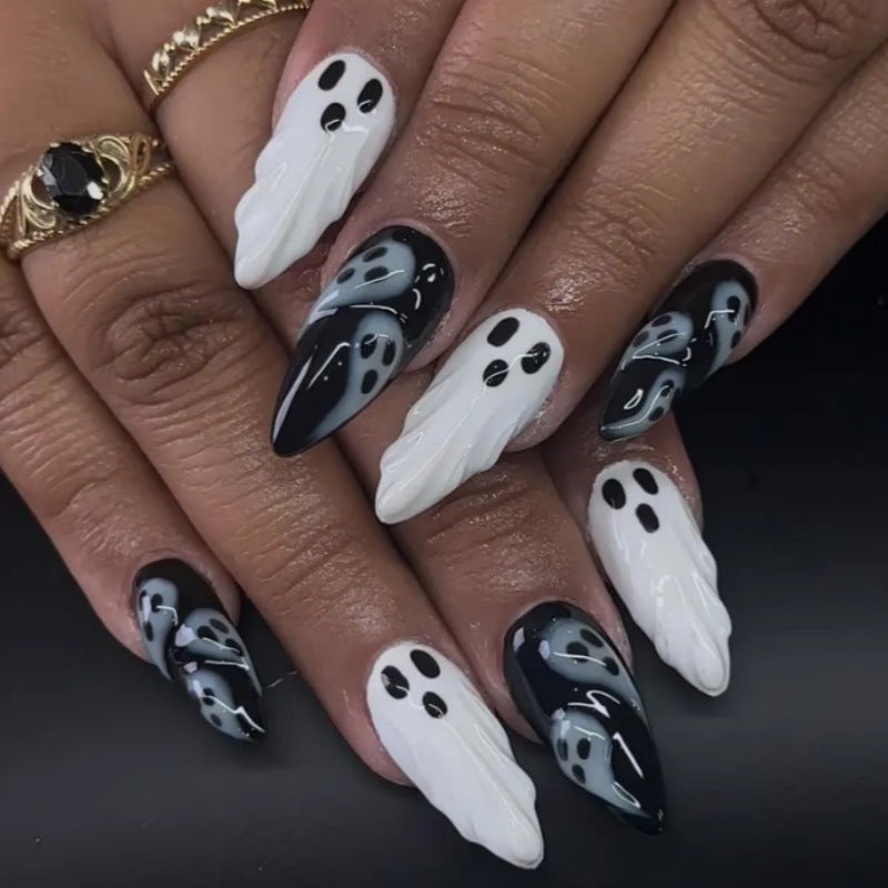 Halloween-Themen Press-On Nagelset Karnz
