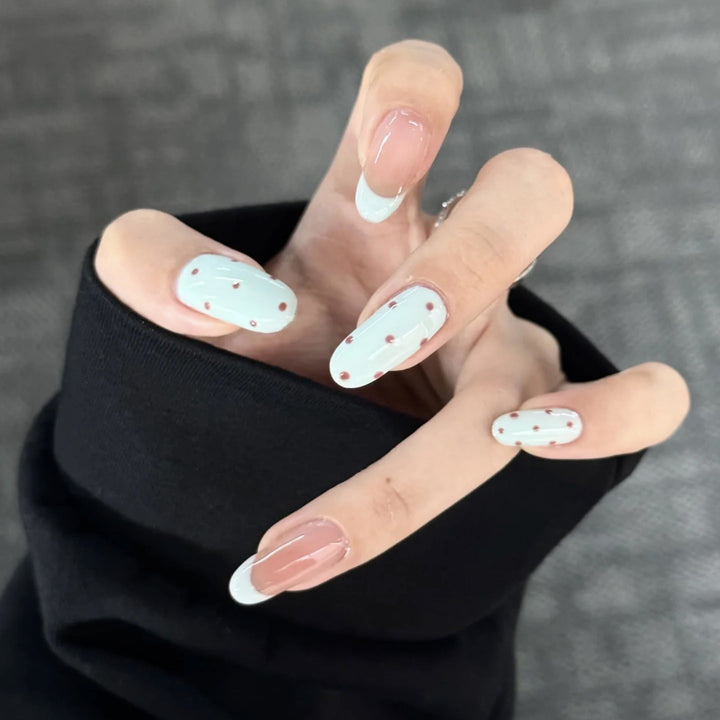 Stylisches Press-On Nagelkunst Set 1790745583
