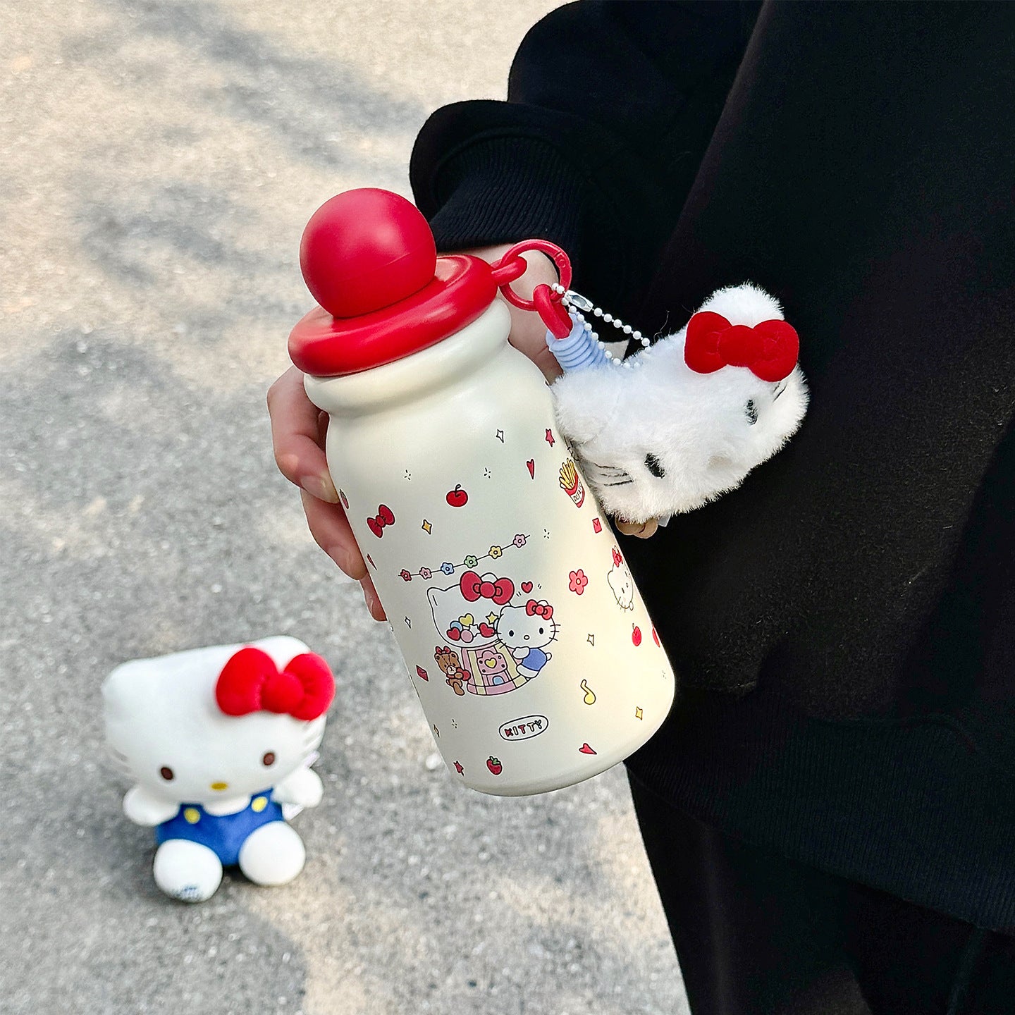 Damen Kreative Trinkflasche mit niedlichem Anhänger Karnz