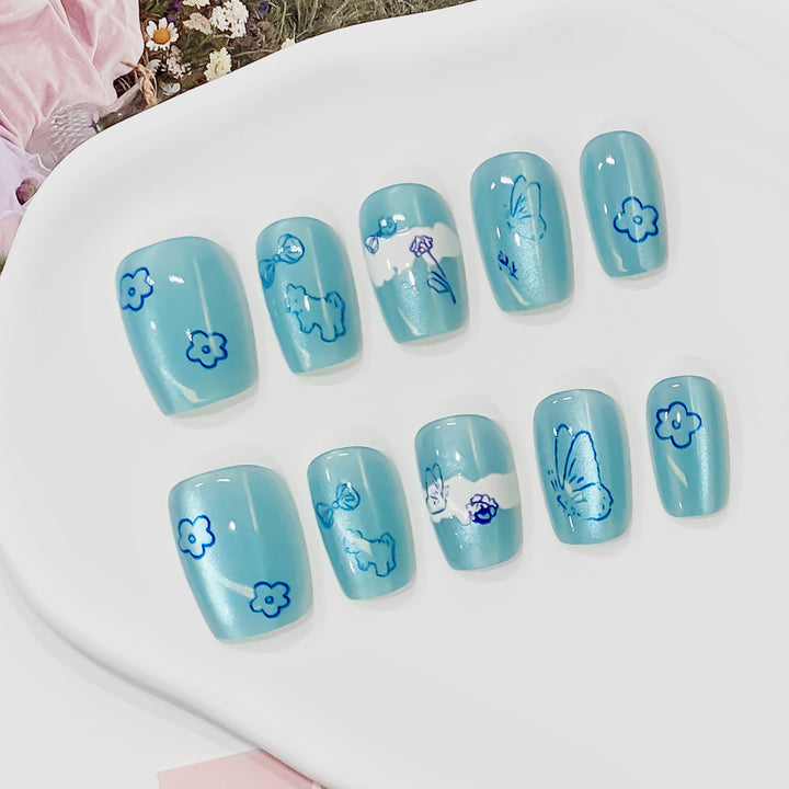 Kunstvolle Künstliche Nägel mit Blumen-Design Karnz