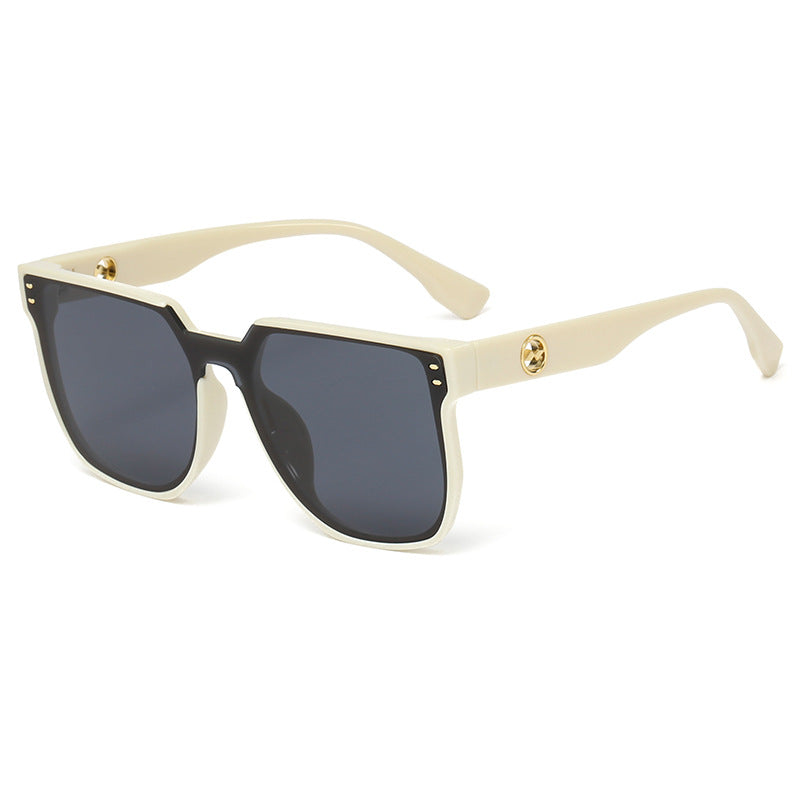 Damen auffällige Sonnenbrille mit markantem geometrischem Rahmen Karnz