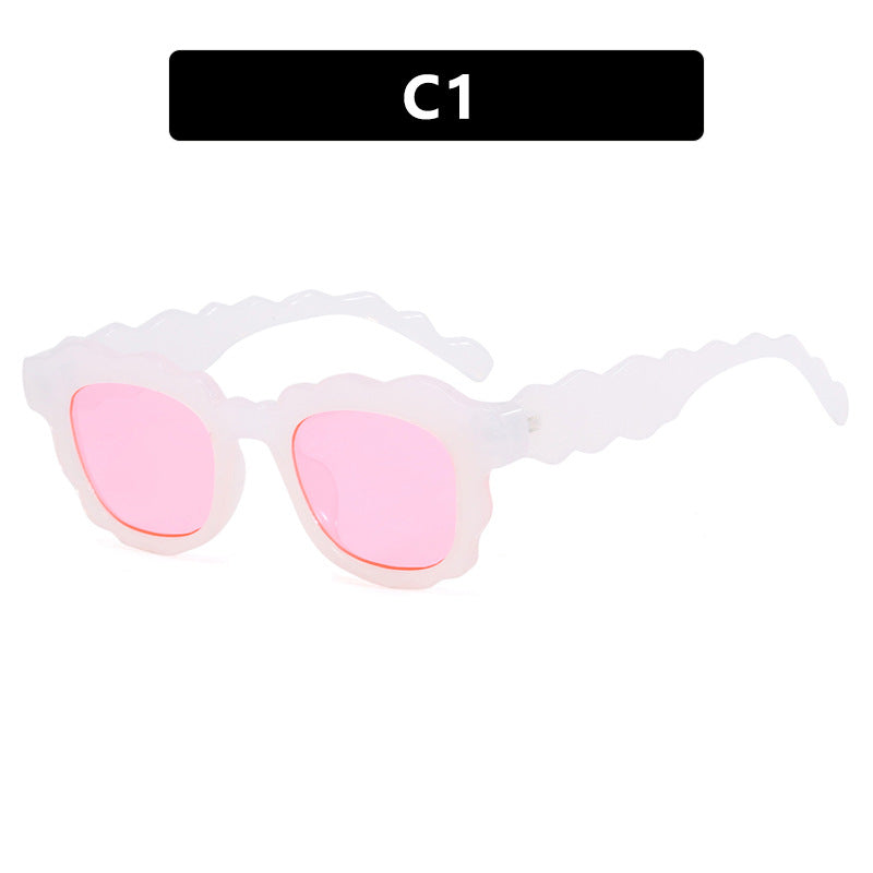 Damen modische Sonnenbrille mit gewelltem Rahmen Karnz