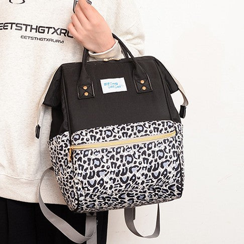 Trendiger Tierdruck Wickelrucksack Karnz