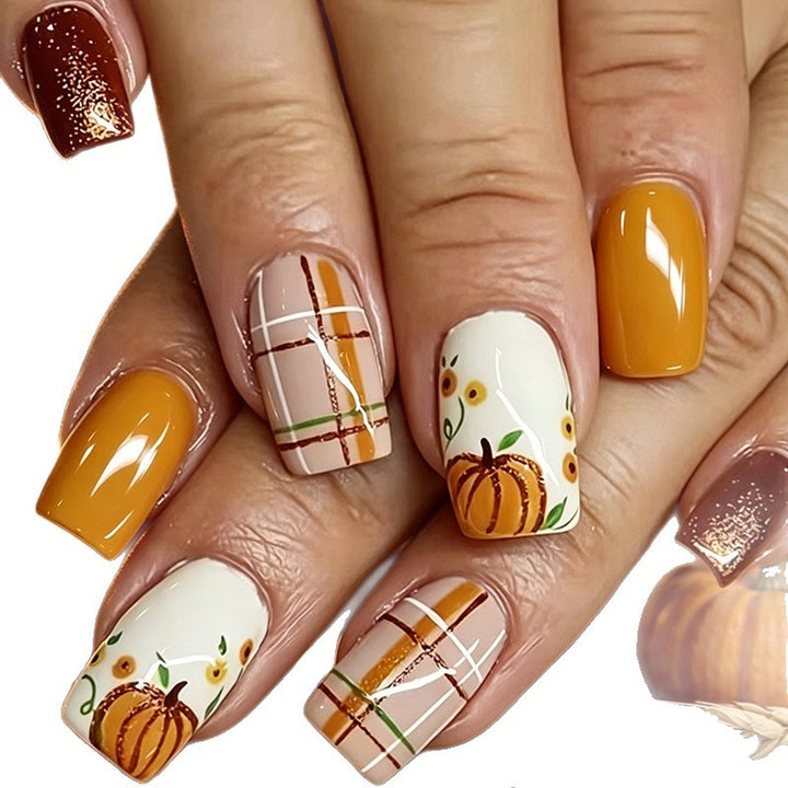 Festliches von Kürbissen inspiriertes Nagelkunstset Karnz