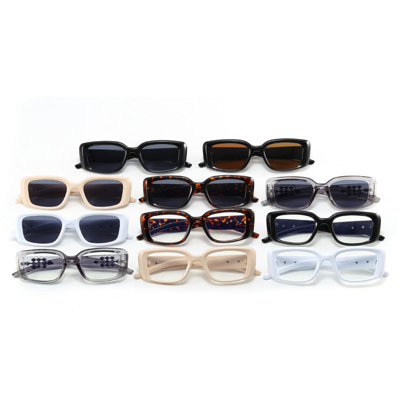 Damen Modische Brille mit verziertem Rahmen Karnz