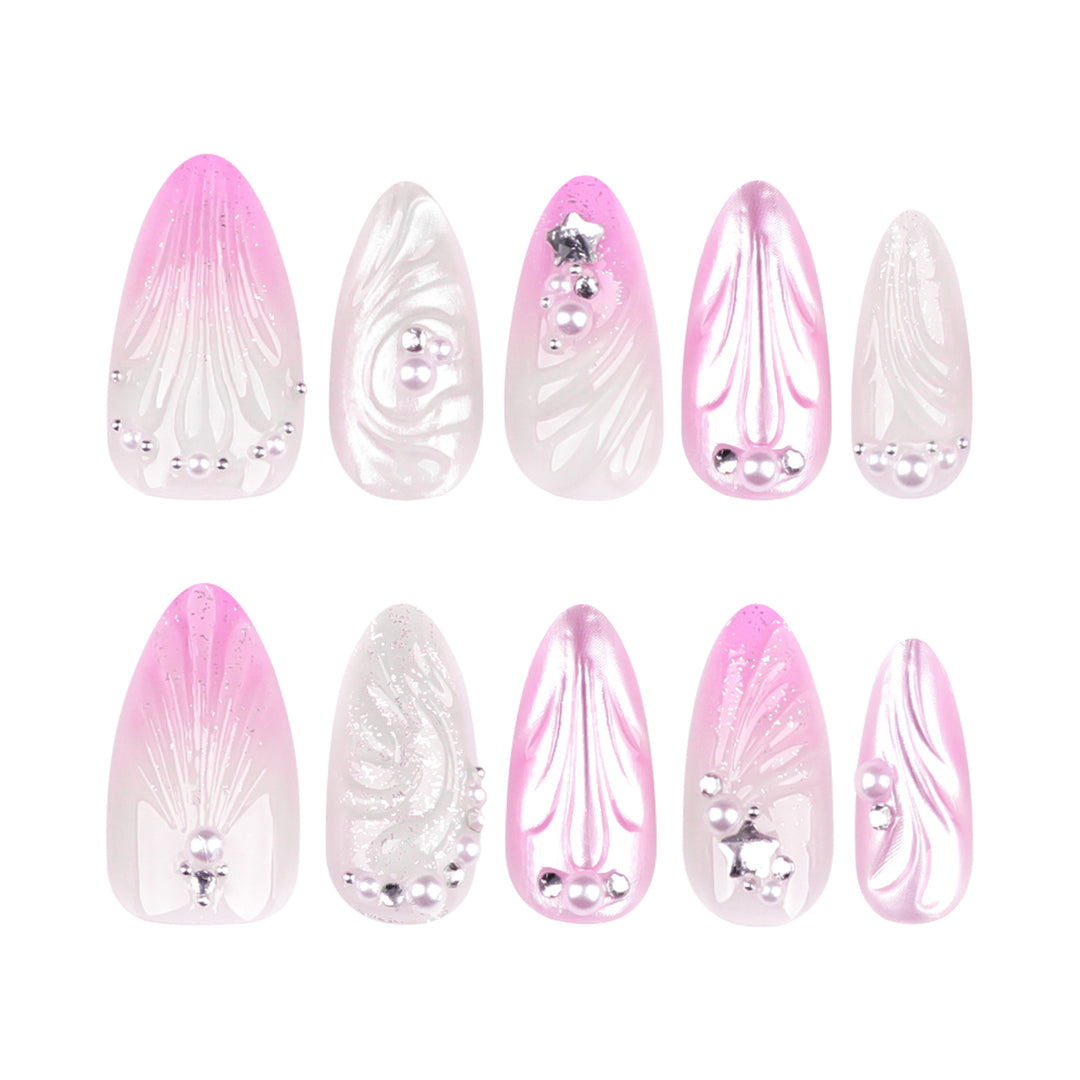Künstliche Nagelkunst mit elegantem Swirl-Design und Perlenverzierungen Karnz