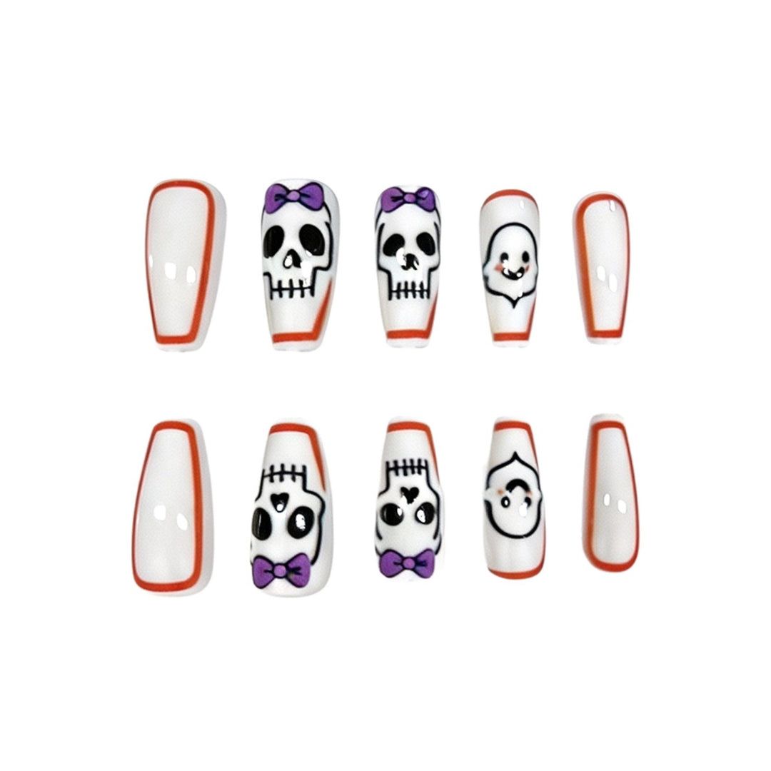 Künstlerische Nagelkunst Karnz