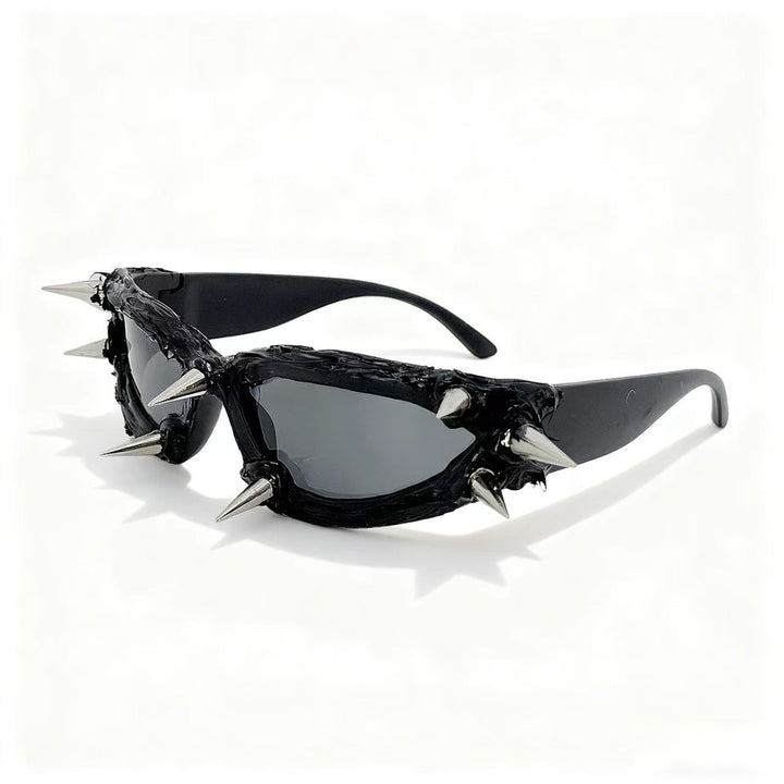 Damen extravagante Mode-Sonnenbrille mit einzigartigem Spikes-Design Karnz