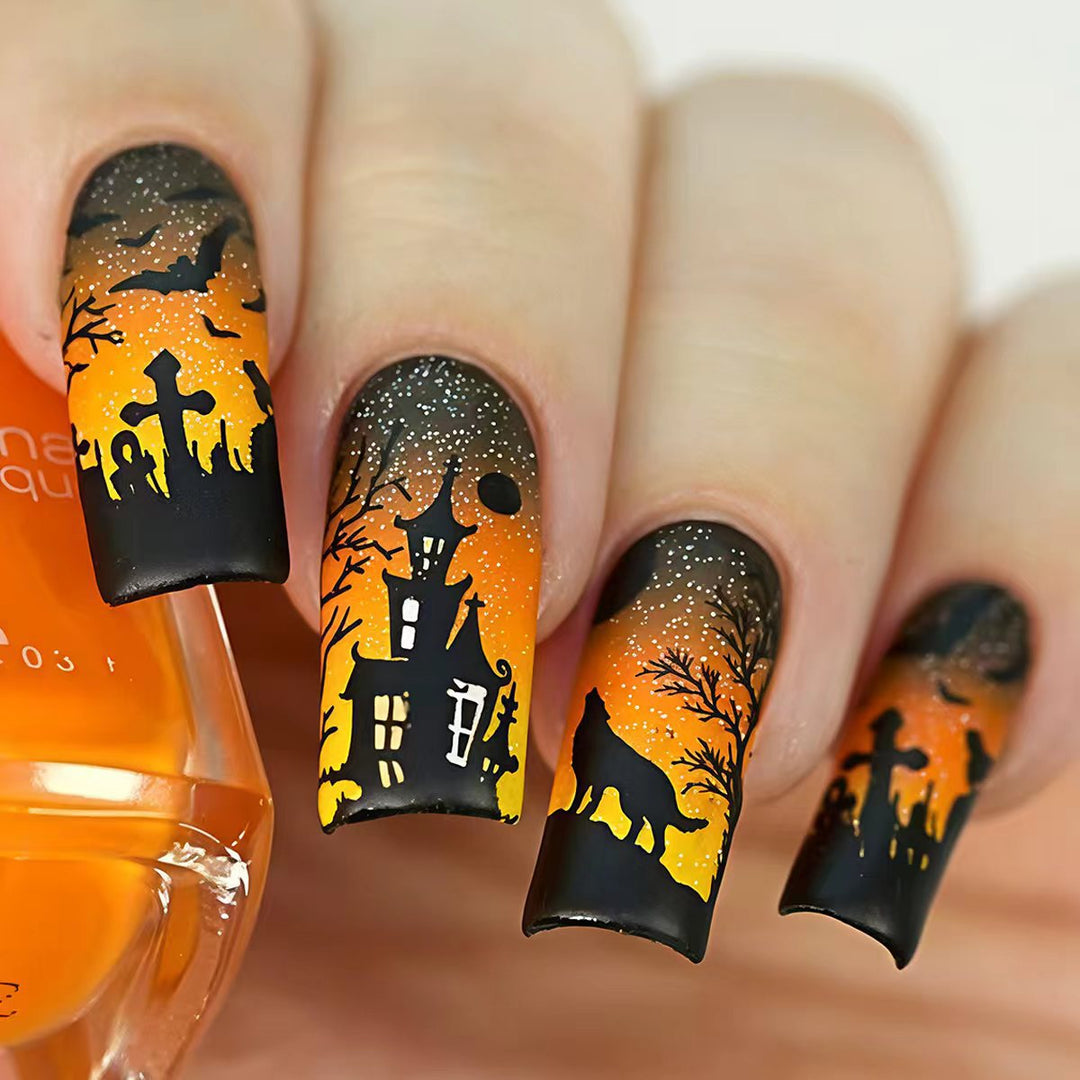 Kreatives Halloween Nageldesign Karnz