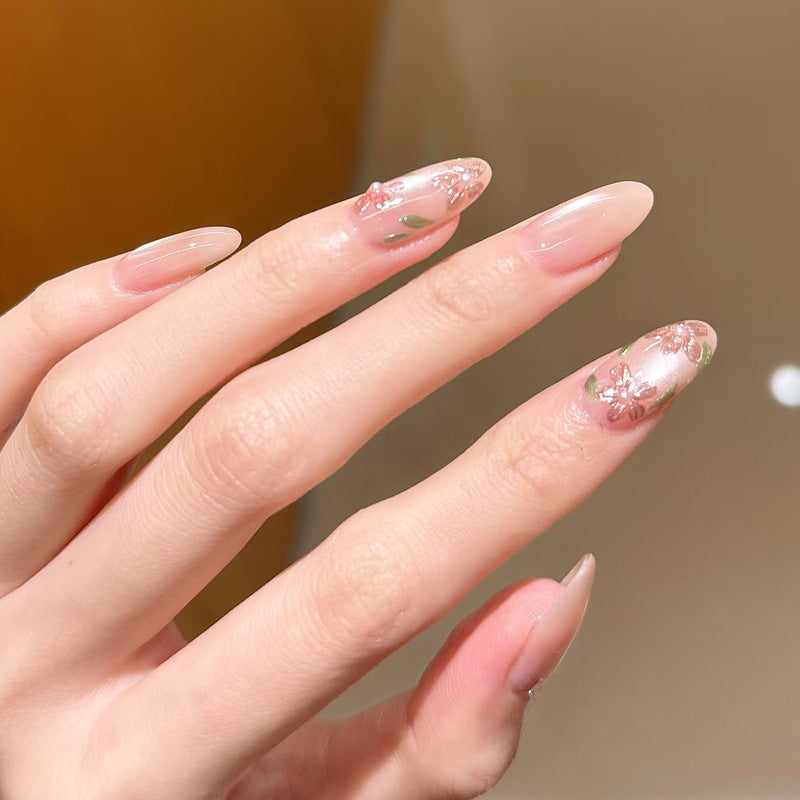 Elegante Blumen-Nagelkunst Karnz